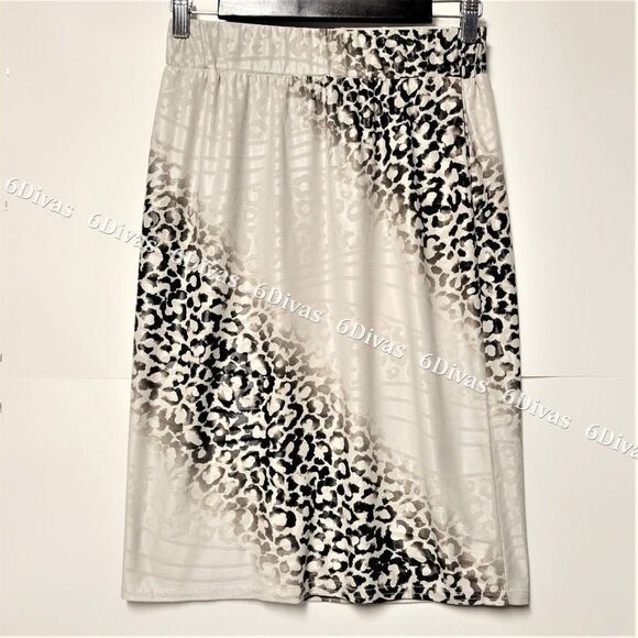 𝅺MICHAEL Tyler  Cream Color Printed Skirt Sizes S, M, XXL - Picture 1 of 16